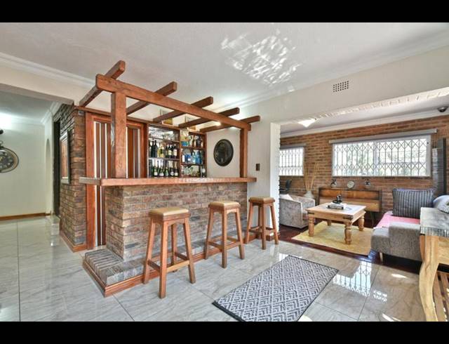 3 BEDROOM CLUSTER FOR SALE IN MULBARTON